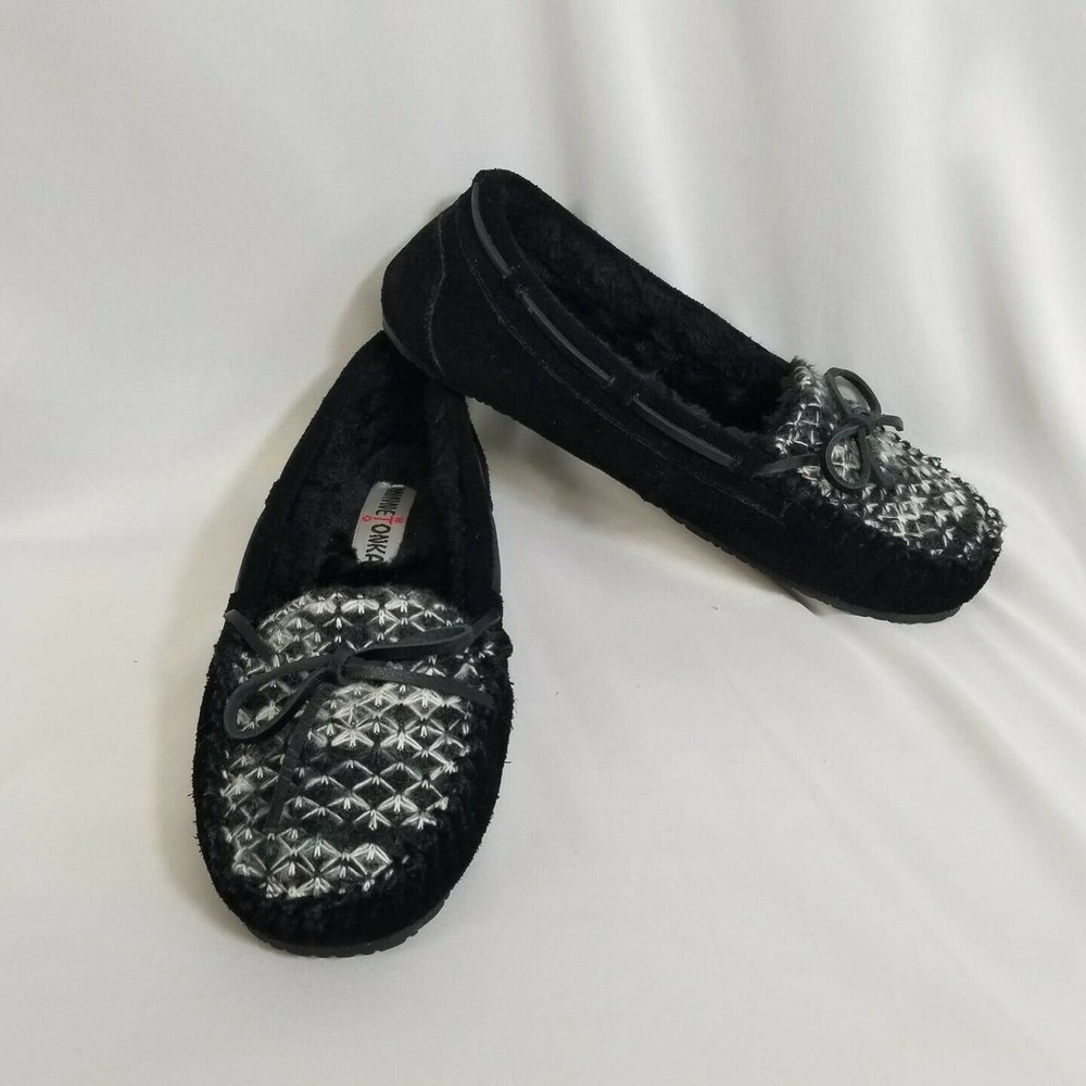 Minnetonka Black Suede Knit Detail Sherpa Fleece Lined Rubber Sole Slippers 10